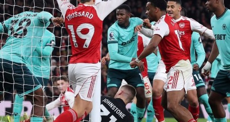 Hasil Lengkap dan Klasemen Liga Inggris 2025/26 Pekan ke-16: Arsenal Tetap di Puncak, MU Ditahan Bournemouth