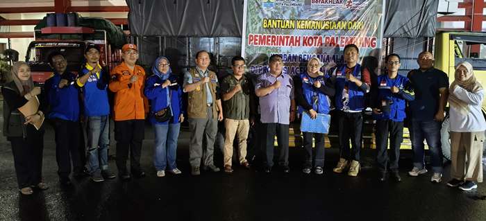 10 Truk Logistik Kemanusiaan dari Palembang Tembus Sumbar–Sumut, Ini Pesan Ratu Dewa