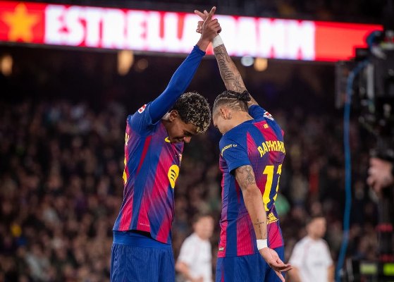 Raphinha Jadi Pembeda, Barcelona Bungkam Osasuna 2-0 dan Kian Kokoh di Puncak LaLiga