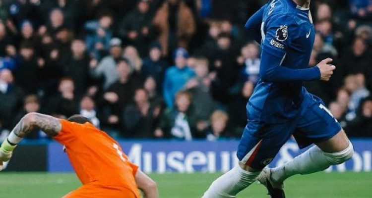 Chelsea Jaga Posisi Empat Besar Usai Tekuk Everton 2-0