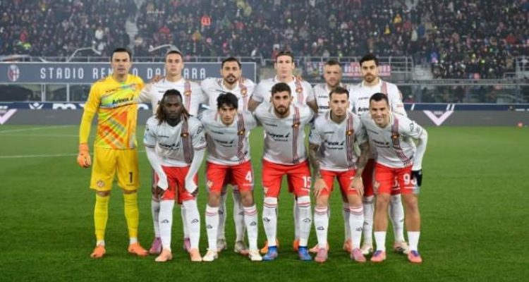 Kiper Timnas Indonesia Emil Audero Tampil Gemilang, Cremonese Tekuk Bologna 3-1