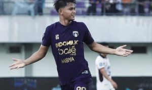 Persita Bungkam Persik Kediri 3-0, Hokky Caraka Borong Dua Gol