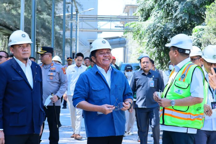Herman Deru Pastikan PT Semen Baturaja Siap Suplai Kebutuhan PSN