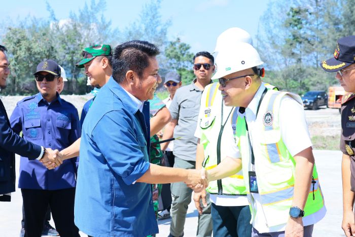 Herman Deru Pastikan PT Semen Baturaja Siap Suplai Kebutuhan PSN