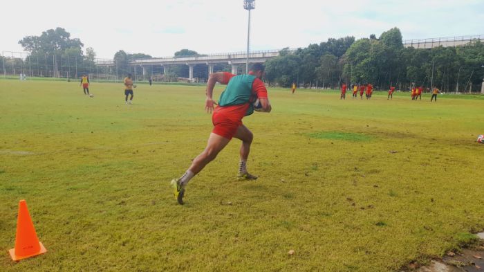 Fernando Barbosa Digenjot Latihan Khusus, Sumsel United Siapkan Tembok Kokoh Jelang Liga Bergulir