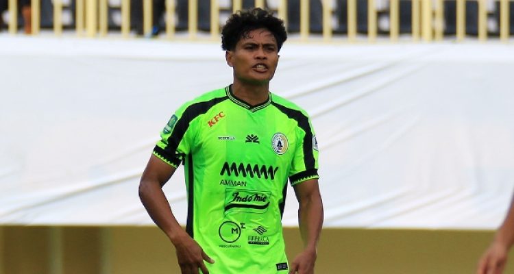 Comeback Emosional Fachruddin Aryanto, Kembali Starter Bersama PSS Sleman Usai Cedera Panjang