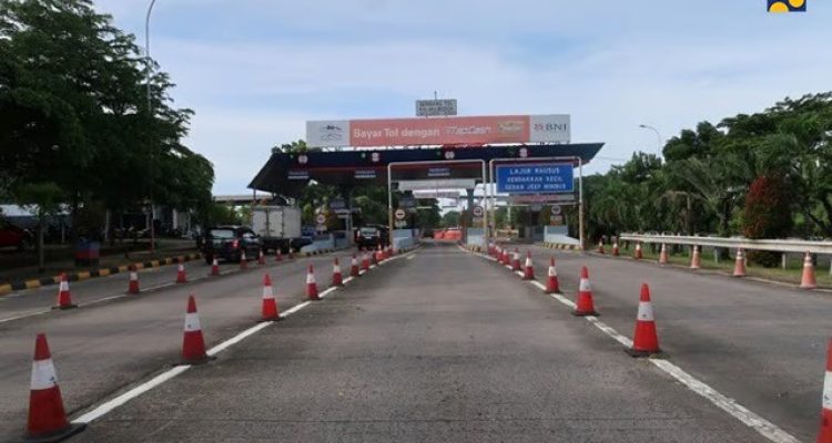 Kementerian PU Pastikan Infrastruktur Jalan dan SDA di Sulawesi Selatan Siap Hadapi Periode Libur Nataru, Foto : viralsumsel.com