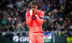 Lamine-Yamal-Barcelona-Liga-SPanyol Barcelona Menang 5-3 di Markas Betis, Hattrick Ferran Torres Amankan Puncak Klasemen