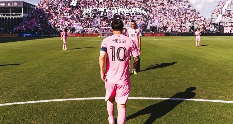 Lionel Messi Borong Dua Assist, Inter Miami Angkat Trofi MLS Cup 2025