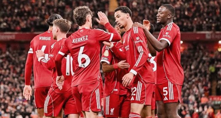 Dua Gol Hugo Ekitike Warnai Kemenangan Liverpool atas Brighto