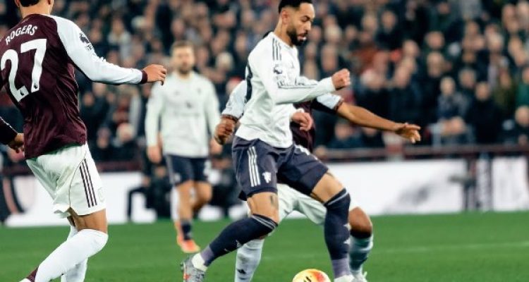 Manchester United Kembali Terpeleset, Aston Villa Menang Dramatis di Villa Park