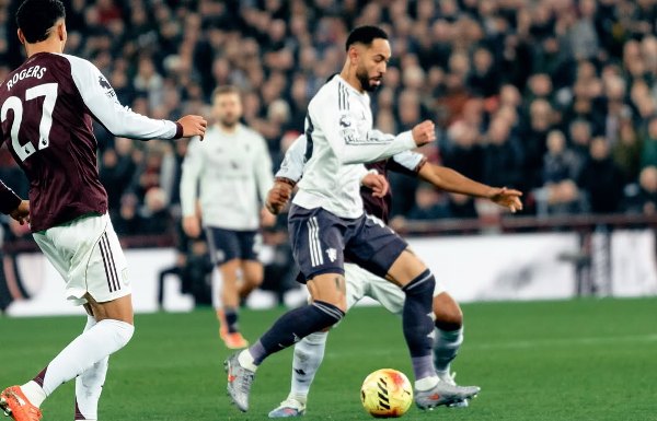 Manchester United Kembali Terpeleset, Aston Villa Menang Dramatis di Villa Park