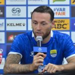Persib Bandung Incar Kemenangan Keenam, Marc Klok Akui Jadwal Padat Jelang Hadapi Borneo FC