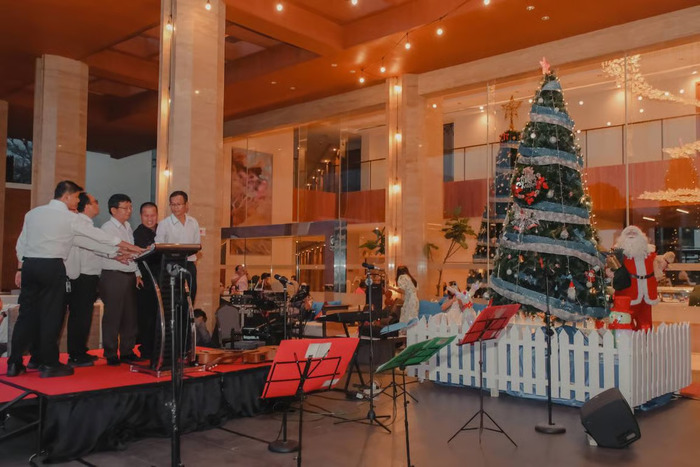 Marianna Resort Mempersembahkan “Frosted Dreams Christmas” dalam Acara Christmas Tree Lighting yang Magis. Foto: viralsumsel.com
