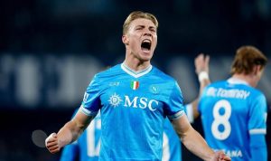 Napoli-vs-Juventus-Liga-Italia Juventus Tumbang di Naples, Napoli Melaju ke Puncak Serie A