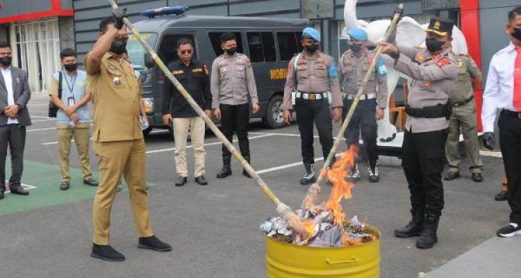 Polres Lahat Musnahkan Ratusan Gram Sabu dan Ganja, Ribuan Jiwa Diselamatkan dari Bahaya Narkoba