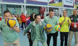 Wali Kota Ratu Dewa Resmi Buka Turnamen Bola Voli Walikota Cup 2025, Diikuti 56 Tim OPD dan BUMD
