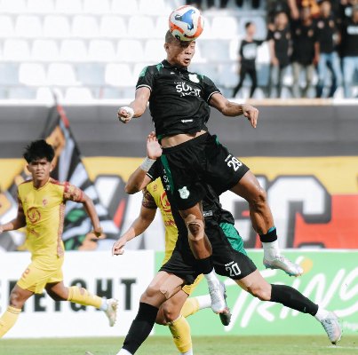 Sriwijaya FC Terpuruk di Dasar Klasemen Usai Kalah 1-3 dari PSMS Medan