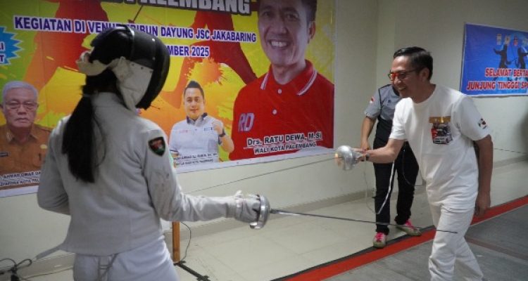 Ratu Dewa Buka Kejurda Anggar Walikota Cup, Palembang Bidik Kebangkitan Anggar Sumsel