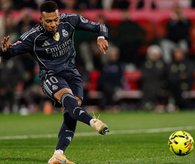 Real Madrid Selamat dari Kekalahan, Penalti Mbappé Gagalkan Kejutan Girona di Montilivi