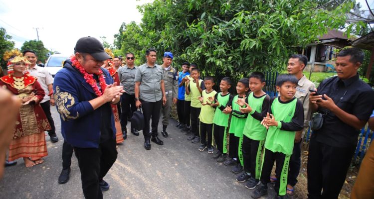 Gubernur Herman Deru Tinjau Peningkatan Jalan Benakat–Batas Muba (K.77), Apresiasi Kepemimpinan Progresif Bupati PALI
