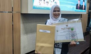 Alumni UKB Palembang Ukir Prestasi, Nur Rahmi Juara 1 Bidan Teladan Provinsi