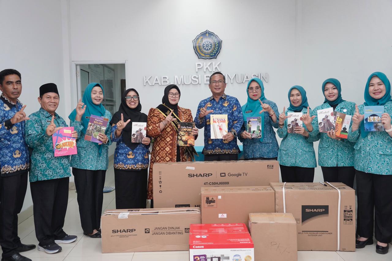 TP PKK Muba Terima Hibah Perpustakaan, Dorong Literasi dan Kualitas Kegiatan Perempuan