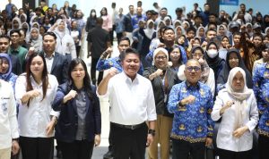 Herman Deru Apresiasi Peran Universitas MDP Cetak Sultan Muda Berbasis Digital Herman Deru Apresiasi Peran Universitas MDP Cetak Sultan Muda Berbasis Digital