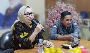 Hj Eva Susanti Sosialisasikan 4 Pilar MPR RI kepada Jurnalis Siber di Palembang