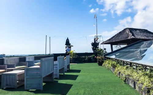 Pariwisata Jimbaran Bali Terus Tumbuh: Daya Tarik Pantai Tenang, Kuliner Seafood, hingga Akomodasi Beragam