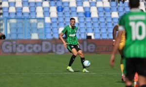 jay-idzes-kala-membela-sassuolo-menghadapi-udinese-1759074902603_169
