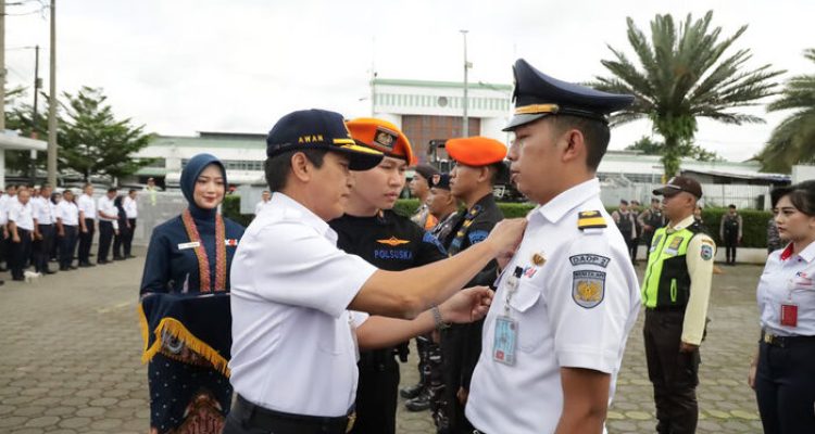 KAI Daop 2 Bandung Laksanakan Apel Gelar Pasukan, Tandai Dimulainya Posko Angkutan Nataru 2025/2026, Foto: viralsumsel.com