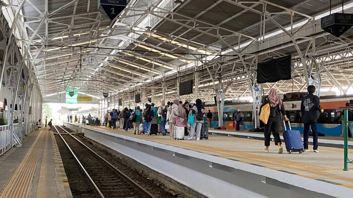 Update Nataru 2025/2026: 76.271 Tiket KA Keberangkatan dari Daop 5 Purwokerto Masih Tersedia. Foto: viralsumsel.com