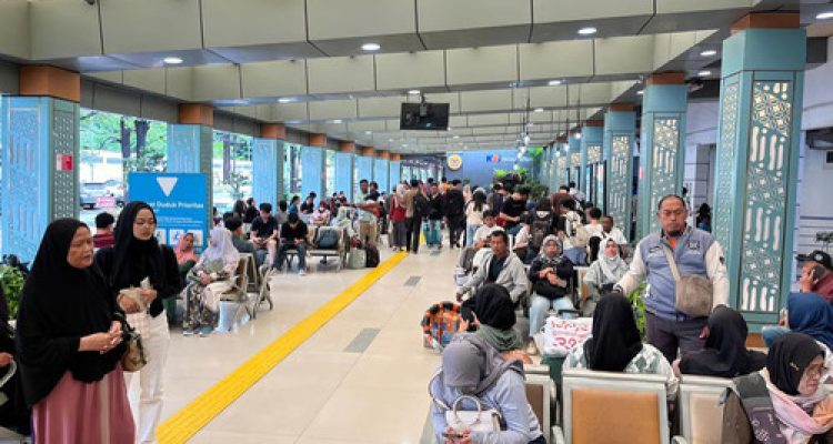 72 Keberangkatan Kereta Api dari Daop 1 Jakarta Normal 100 Persen. Foto : viralsumsel.com
