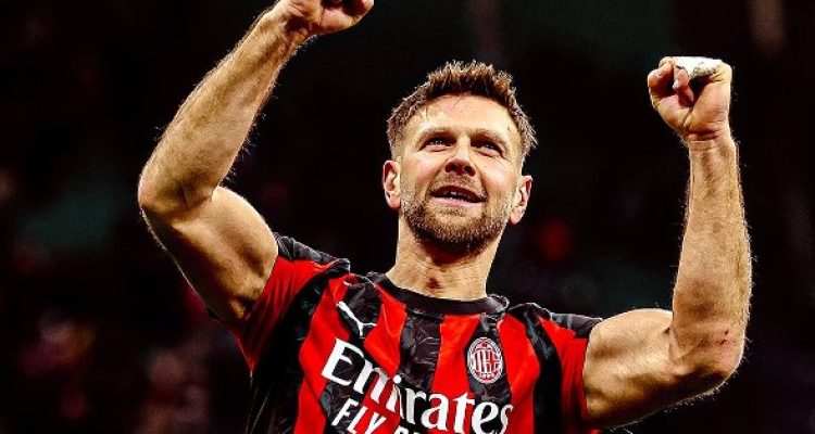 Sundulan Fullkrug Antar AC Milan Tekuk Lecce, Rossoneri Tempel Ketat Inter
