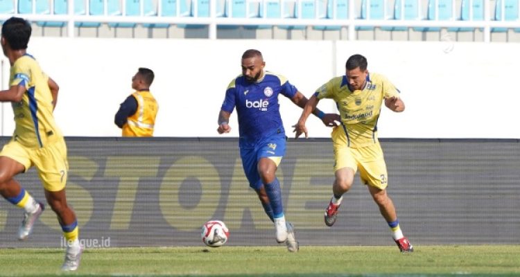 Lini Depan Mandul, Arema FC Wajib Datangkan Striker Baru di Putaran Kedua