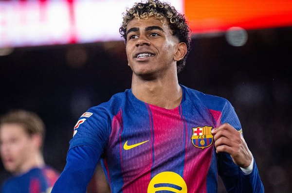 Barcelona Kembali ke Puncak Klasemen Usai Hajar Real Oviedo 3-0 di Camp Nou