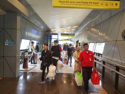 Long Weekend Isra’ Mi’raj, KAI Daop 2 Bandung Sukses Layani Lebih dari 150 Ribu Pelanggan KA Jarak Jauh. Sumber : viralsumsel.com