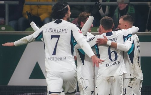 Laga Tunda Bundesliga Mengubah Peta Klasemen, Hoffenheim Tembus Tiga Besar