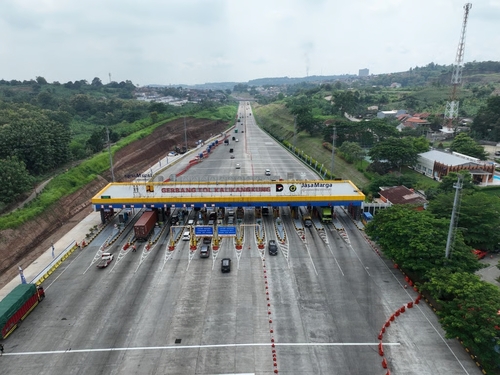 Gerbang Tol Kalikangkung Catat 20.907 Kendaraan Jelang Libur Isra Mikraj. Sumber : viralsumsel.com