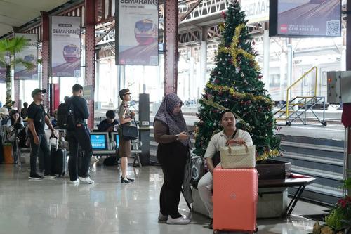 KAI Daop 4 Semarang Imbau Penumpang Datang lebih awal. Foto : viralsumsel.com