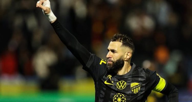 Dua Gol Quinones Antar Al Qadsiah Tekuk Al-Ittihad 2-1 di Liga Arab Saudi