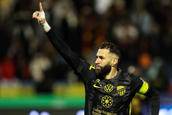 Dua Gol Quinones Antar Al Qadsiah Tekuk Al-Ittihad 2-1 di Liga Arab Saudi