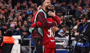 Liverpool-vs-Olympique-Marseille-Liga-Champions Liverpool Bungkam Marseille 3-0 di Velodrome, Selangkah Lagi ke 16 Besar Liga Champions