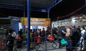 Pelabuhan Parepare Layani Puluhan Ribu Penumpang Selama Nataru. Foto : viralsumsel.com Pelabuhan Parepare Layani Puluhan Ribu Penumpang Selama Nataru. Foto : viralsumsel.com