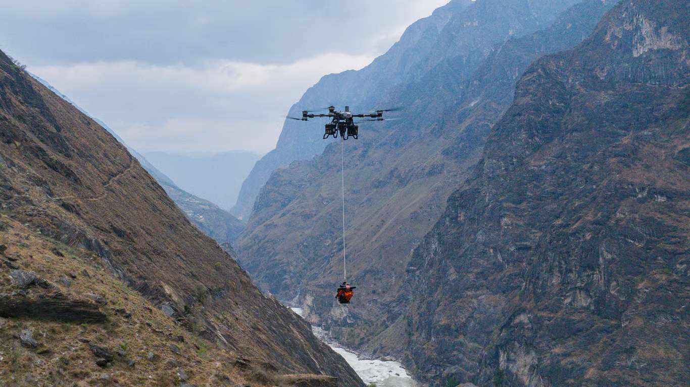 Peran Drone Angkut. Foto : viralsumsel.com