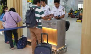 Puluhan Penumpang Tertinggal Selama Nataru, KAI Divre IV Tanjungkarang Imbau Datang Lebih Awal (Foto: viralsumsel.com)