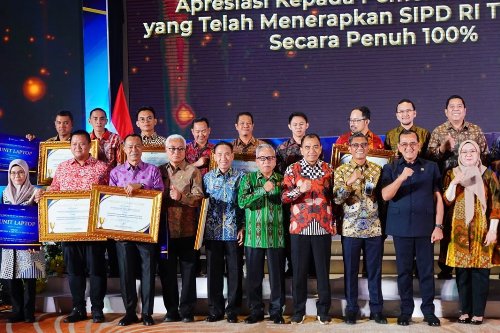 Kota Prabumulih Raih Penghargaan Implementasi SIPD RI 100 Persen dari Bank Sumsel Babel
