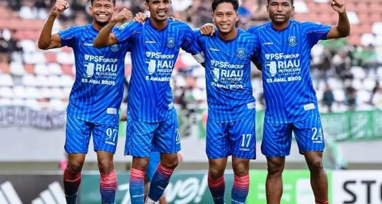Live Sriwijaya FC vs PSPS Pekanbaru: Gol Spektakuler Nugroho Antar PSPS Menjauh 4-1