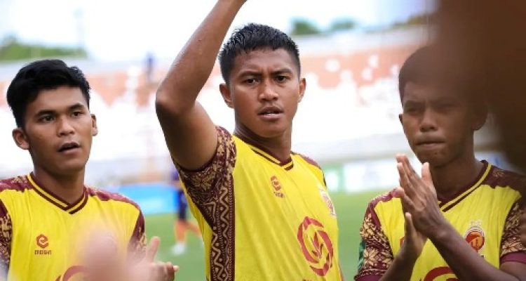 Ganjar Mukti Minta Maaf kepada Suporter